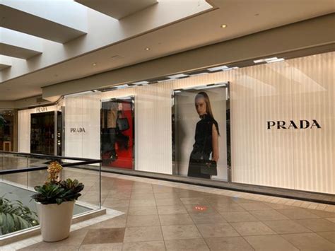 Prada, Costa Mesa 